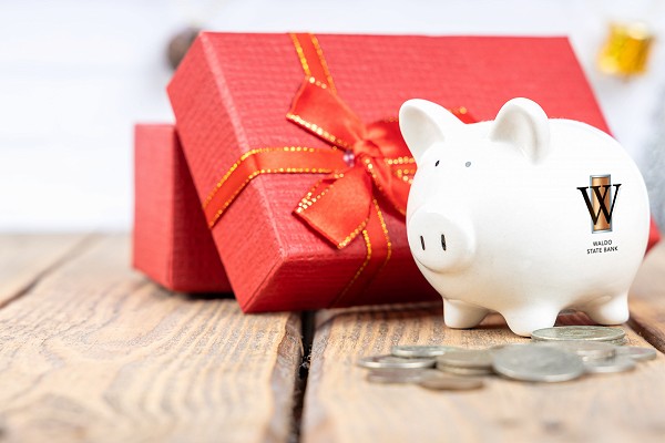 The Giving Season: 6 Tips on how to give and save for the holidays